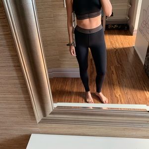 Alo set, black leggings, black top. XS.